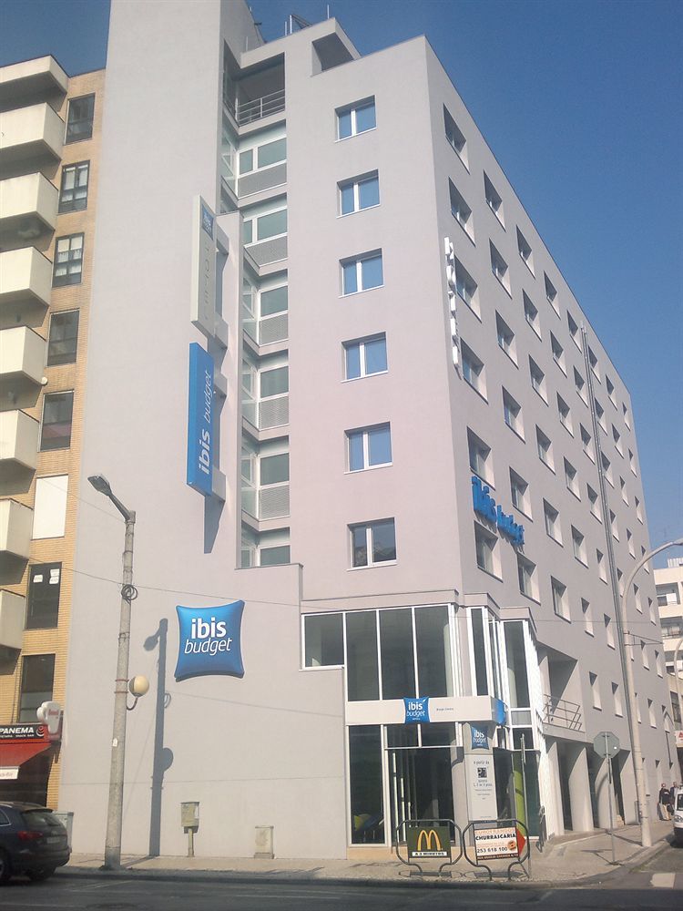 Ibis Budget Braga Centro Bagian luar foto