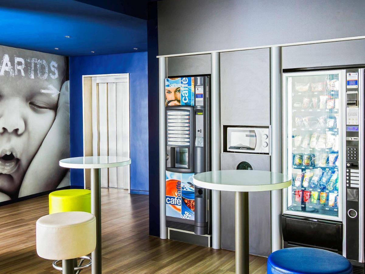 Ibis Budget Braga Centro Bagian luar foto